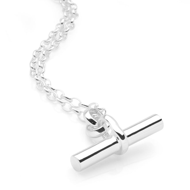 Classic T-Bar Necklace