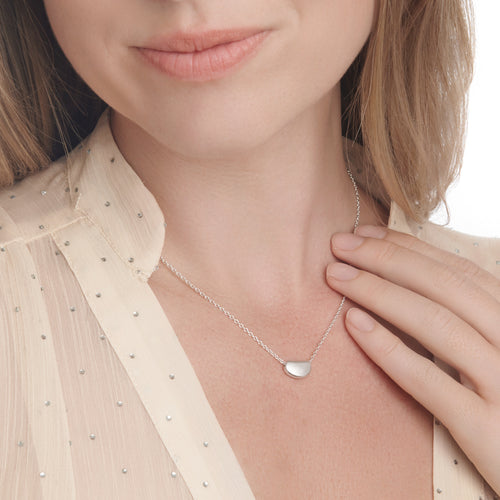 Silver Pebble Pendant Necklace