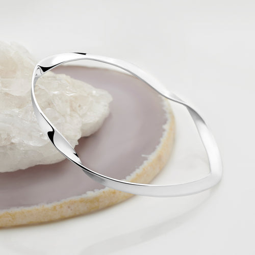 Ribbonata Bangle