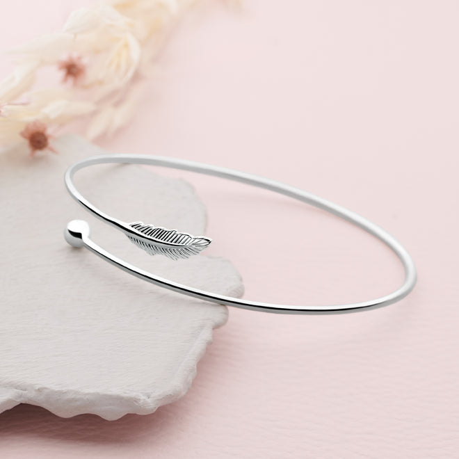 Featherline Bangle