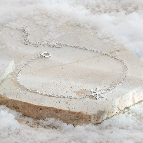 Sweet Snowflake Bracelet