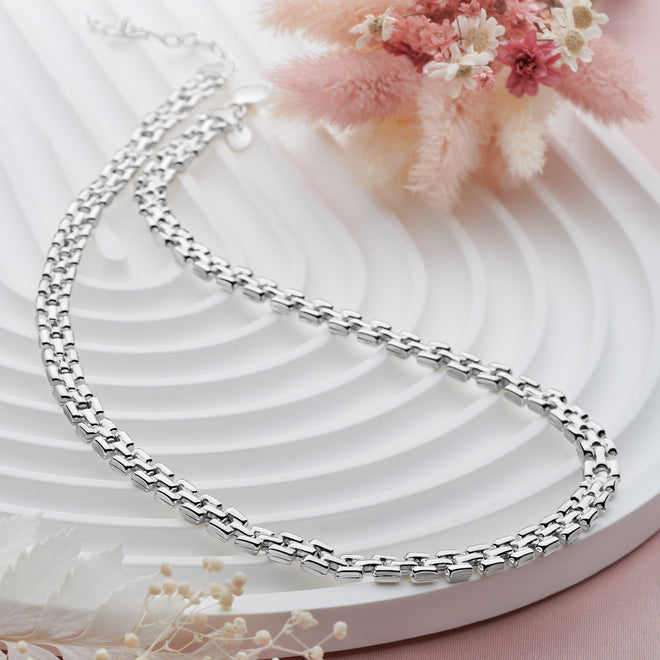 Valerie Chain