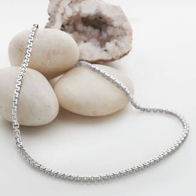 Grecian Box Chain