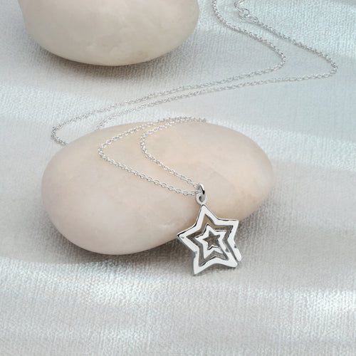 Inward Star Necklace