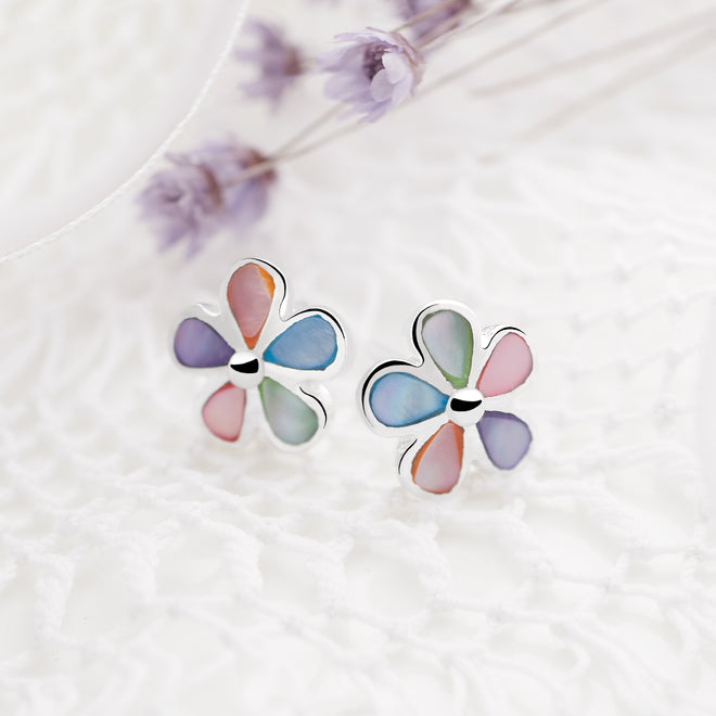 Magical Daisy Studs