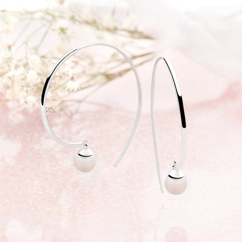 Demi Pearl Earrings