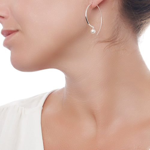 Demi Pearl Earrings