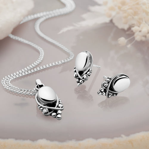 Juno Tear Studs