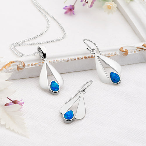 Oasis Azure Earrings