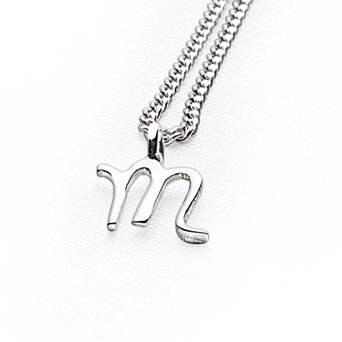 Identité Initial Pendant