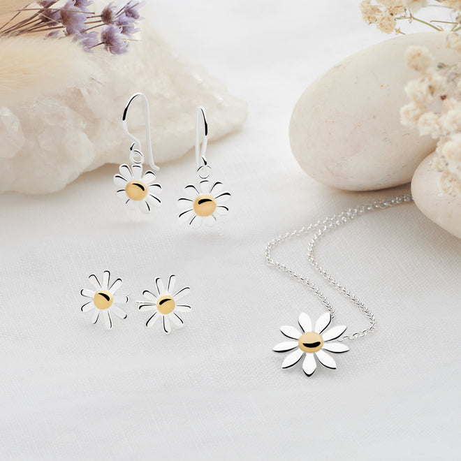 Daisy Pendant