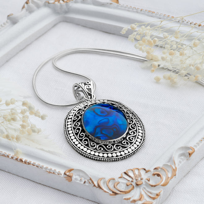 De La Mer Pendant