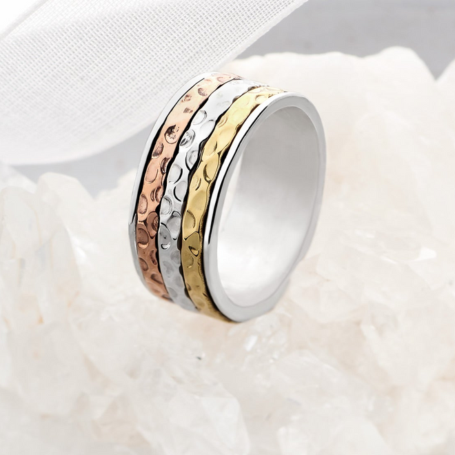 Hammered Divine Spin Ring