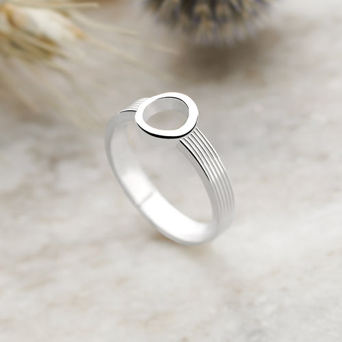 Luna Horizons Ring
