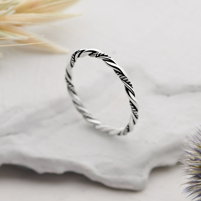 Nordic Twist Stack Ring