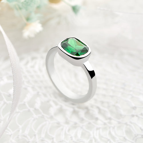 Emeraldina Ring