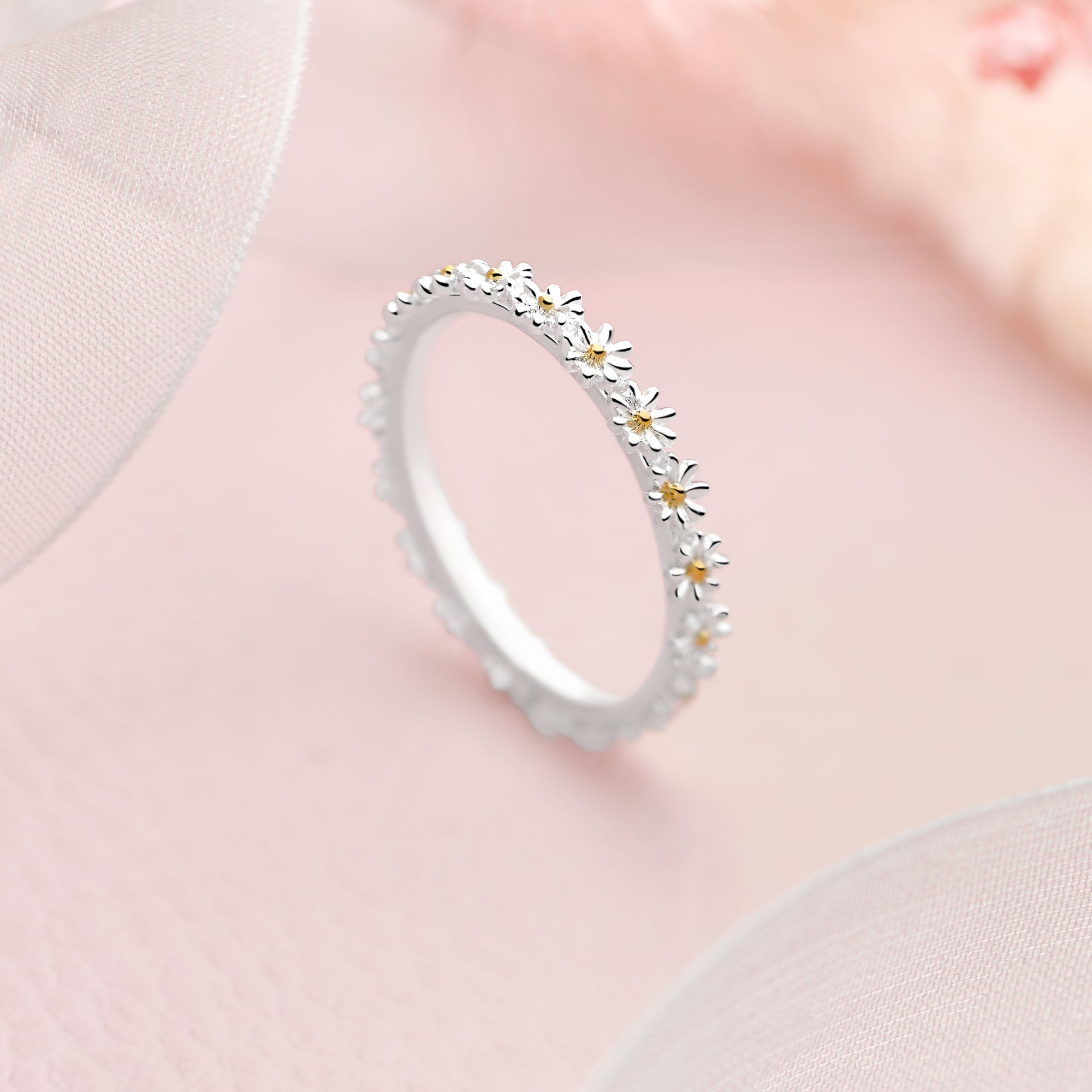 Daisy Chain Ring | Silver Rings | R2319 – Silver by Mail