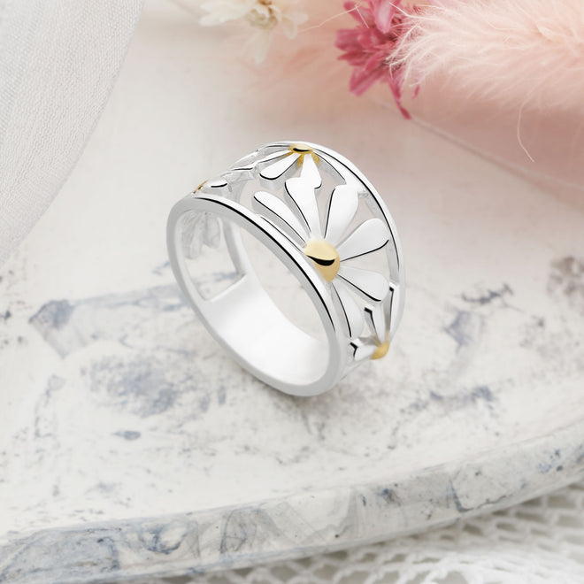 Daisy Dreamers Ring