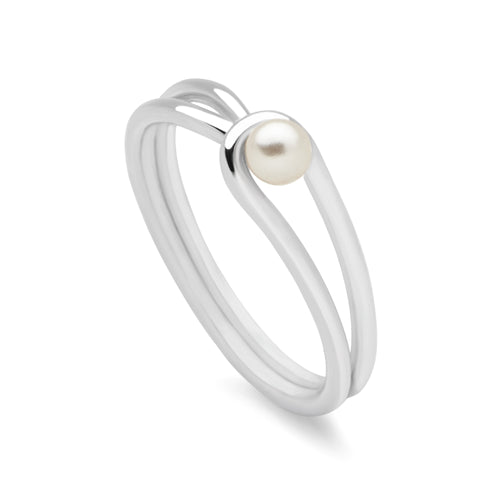 Loopla Pearl Ring