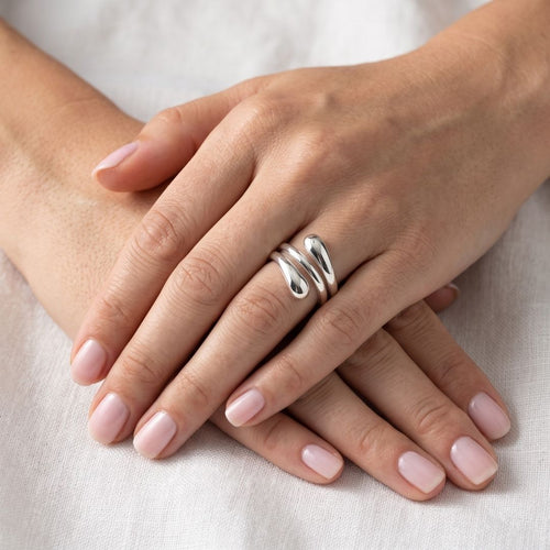 Sculpted Wave Ring
