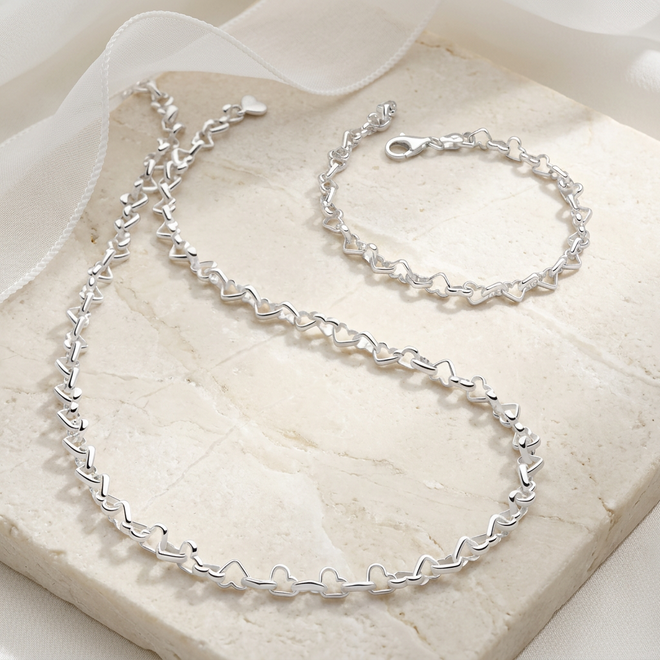 Linked By Love Set (BRC1756+CHN1347)