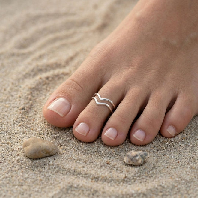 Water's Edge Toe Ring